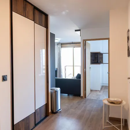 High-end 6 People Capacity - Haut Combloux Apartment *